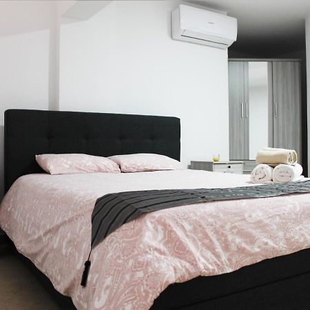 Duplex Comfort Apartments Larnaca Exteriér fotografie