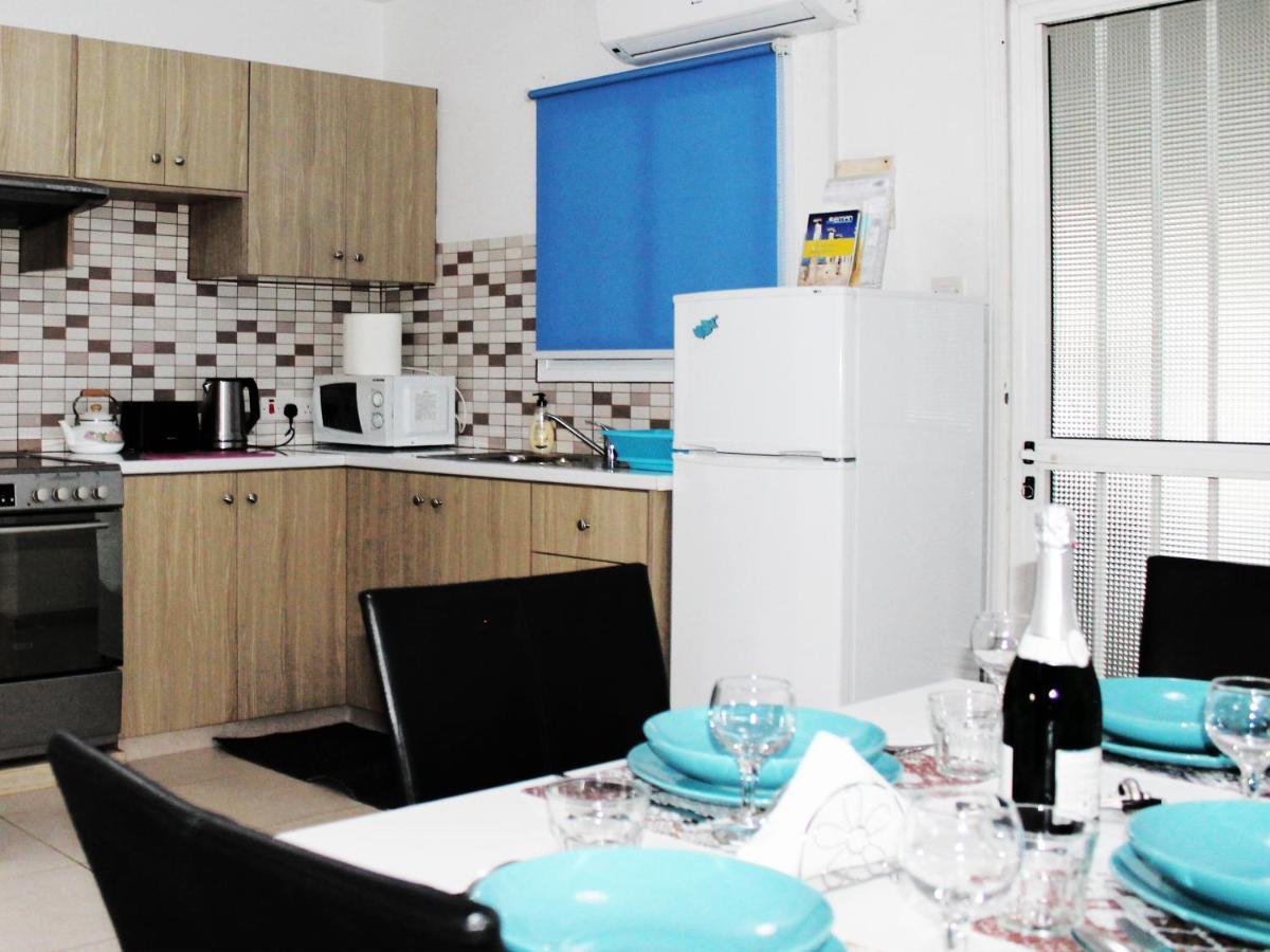 Duplex Comfort Apartments Larnaca Exteriér fotografie